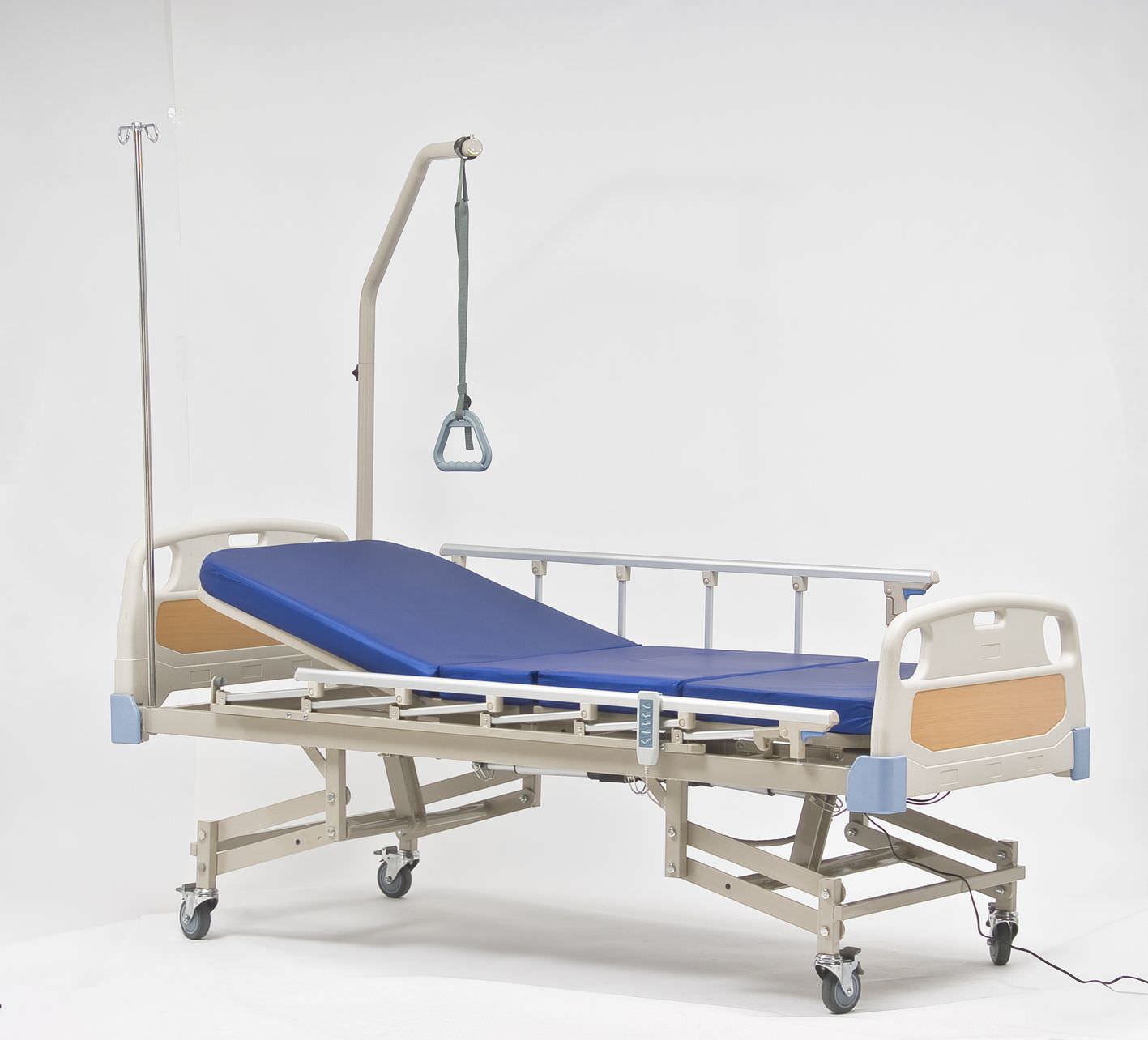 столик для кормления лежачих больных на кровать
