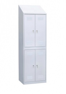 Шкаф металлический для одежды с закрытыми дверями четырехсекционный с наклонной крышей