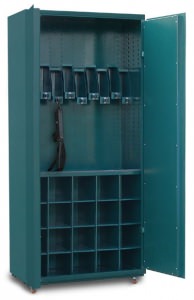 shkaf-dlya-oruzhejnykh-komnat-shok-6-1